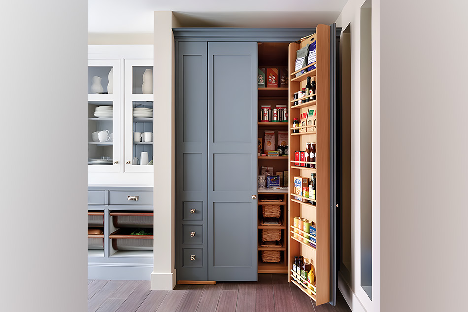 Използване на бюфет за съхранение на подправки